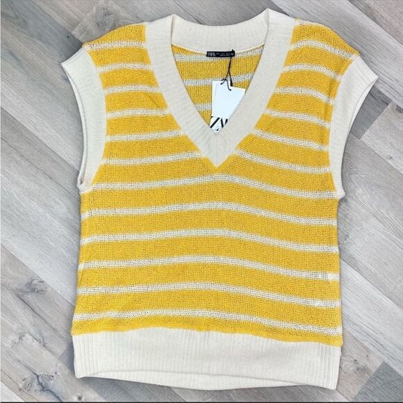 Zara Rustic Striped V-neck Sleeveless Tunic Sweater Vest Yellow Cream Small - Picture 2 of 9